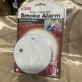 Kidde i9030 FyreWatch Smoke Alarm, 9V Battery, Ionization Sensor - White, 5-Inch