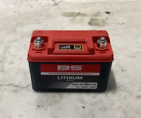 BS-BATTERY Lithium Battery BSLI-04 Ducati GSXR 1000 APRILIA RSV4 1100 RS660